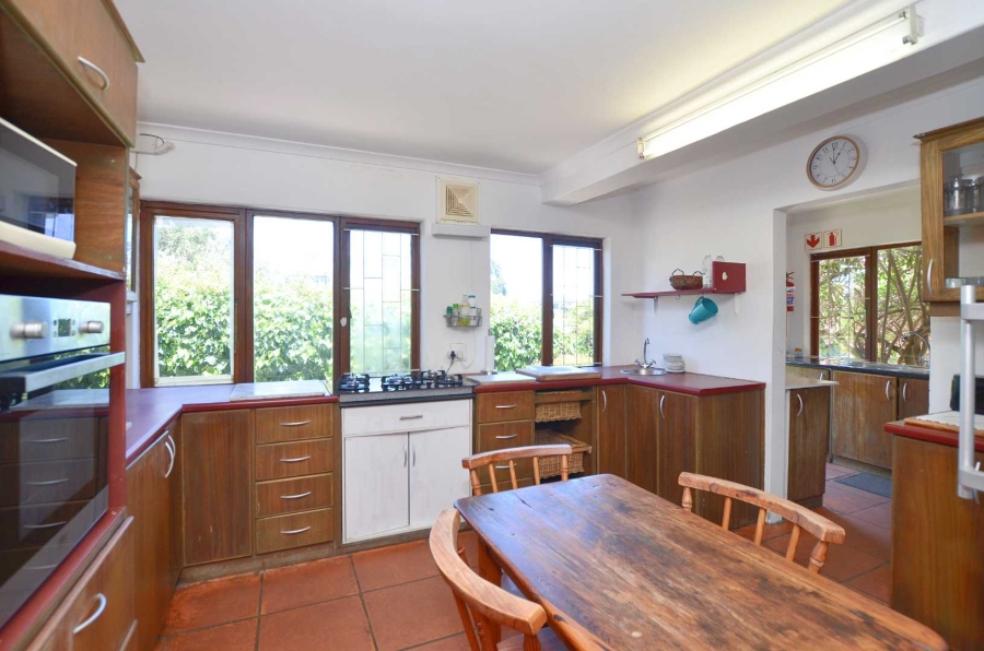 7 Bedroom Property for Sale in Westcliff Western Cape